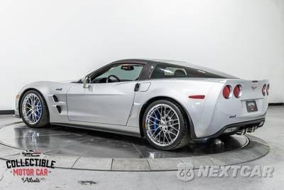2010 Chevrolet Corvette ZR1 Coupe 3ZR - zdjęcie 13 z 50 - miniatura