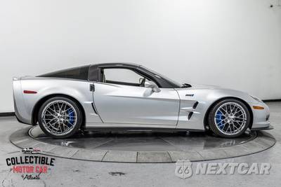 2010 Chevrolet Corvette ZR1 Coupe 3ZR - zdjęcie 21 z 50 - miniatura