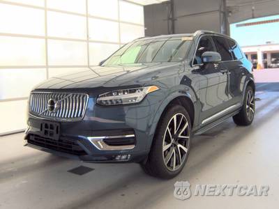 2024 Volvo XC90 B6 Plus Bright Theme 7-Passenger