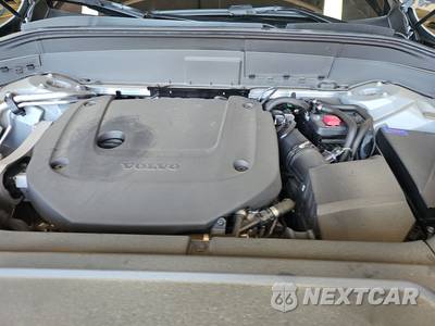 2026 Volvo XC90 B6 Ultra 7-Passenger - zdjęcie 16 z 27 - miniatura