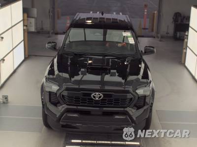 2025 Toyota Tacoma TRD Sport Crew Cab Medium Bed - zdjęcie 2 z 30 - miniatura