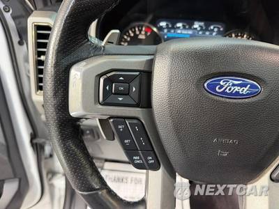 2017 Ford F-150 Raptor Crew Cab Short Bed - zdjęcie 26 z 51 - miniatura