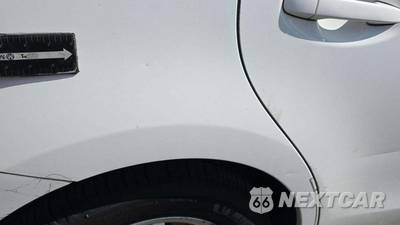 2015 Toyota Prius v Three - zdjęcie 39 z 43 - miniatura