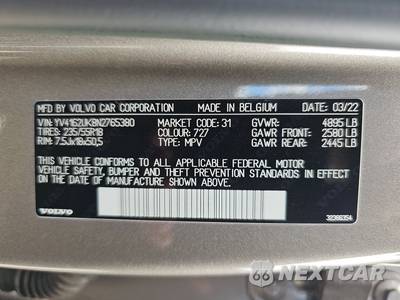 2022 Volvo XC40 T5 Momentum - zdjęcie 14 z 27 - miniatura