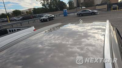 2022 Volvo XC40 T5 Momentum - zdjęcie 20 z 27 - miniatura