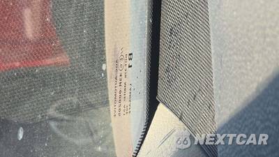 2020 Toyota Camry LE - zdjęcie 39 z 39 - miniatura