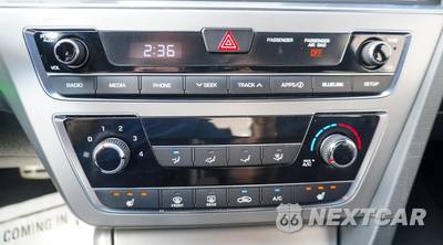 2017 Hyundai Sonata Sport 2.0T w/Black Interior - zdjęcie 28 z 41 - miniatura