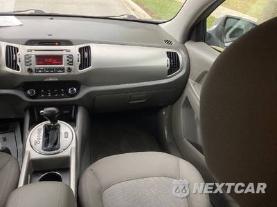 2016 Kia Sportage LX - zdjęcie 14 z 18 - miniatura
