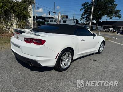 2020 Chevrolet Camaro 1LT Convertible - zdjęcie 8 z 25 - miniatura