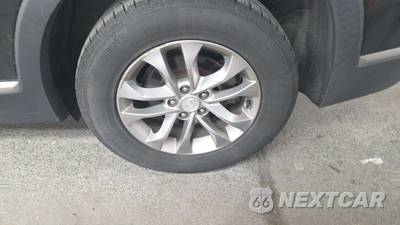 2020 Hyundai Santa Fe SE - zdjęcie 28 z 32 - miniatura