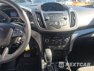 2018 Ford Escape SE - zdjęcie 11 z 35 - miniatura