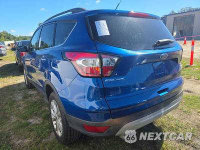 2018 Ford Escape SE - zdjęcie 6 z 35 - miniatura