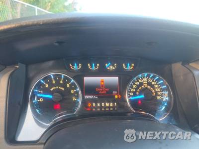 2014 Ford F-150 XLT Extended Cab Medium Bed w/Rear Doors - zdjęcie 12 z 42 - miniatura