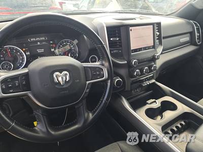 2022 Ram 1500 Big Horn Crew Cab Short Bed - zdjęcie 11 z 22 - miniatura