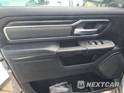 2022 Ram 1500 Big Horn Crew Cab Short Bed - zdjęcie 9 z 22 - miniatura