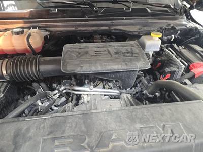 2024 Ram 1500 Big Horn Crew Cab Short Bed - zdjęcie 15 z 31 - miniatura