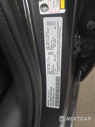 2024 Ram 1500 Big Horn Crew Cab Short Bed - zdjęcie 14 z 31 - miniatura