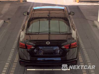 2025 Nissan Altima SV - zdjęcie 5 z 27 - miniatura
