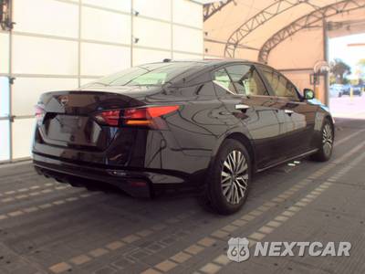 2025 Nissan Altima SV - zdjęcie 4 z 27 - miniatura