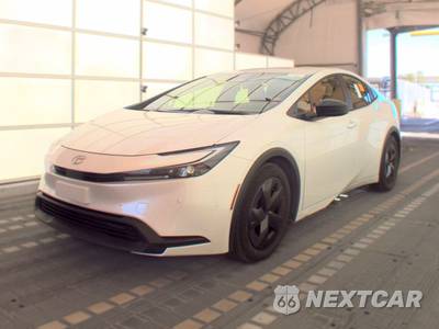2026 Toyota Prius LE - zdjęcie 1 z 20 - miniatura