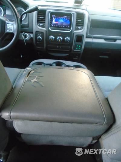 2014 Ram 1500 Express Extended Cab Medium Bed - zdjęcie 36 z 60 - miniatura