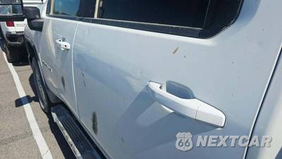 2025 Chevrolet Silverado 2500HD LT Crew Cab Medium Bed 1LT - zdjęcie 25 z 31 - miniatura