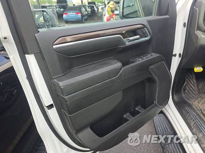 2024 Chevrolet Silverado 1500 LT Trail Boss Crew Cab Short Bed 2LT - zdjęcie 9 z 24 - miniatura