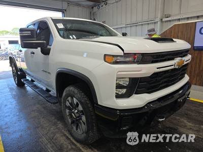 2024 Chevrolet Silverado 2500HD Custom Crew Cab Medium Bed 1CX - zdjęcie 3 z 34 - miniatura