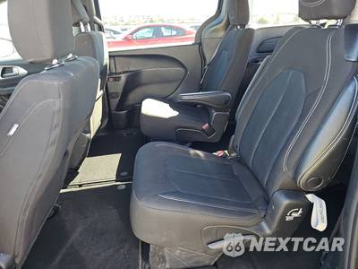 2023 Chrysler Pacifica Touring 121.6" WB - zdjęcie 13 z 31 - miniatura