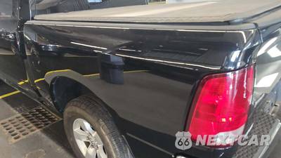 2021 Ram 1500 Classic SLT Crew Cab Short Bed - zdjęcie 21 z 40 - miniatura