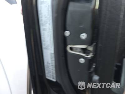 2021 Ram 1500 Classic SLT Crew Cab Short Bed - zdjęcie 14 z 40 - miniatura