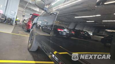 2021 Ram 1500 Classic SLT Crew Cab Short Bed - zdjęcie 29 z 40 - miniatura