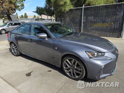 2017 Lexus IS 200t F SPORT - zdjęcie 3 z 30 - miniatura