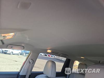 2019 Toyota Highlander LE Plus - zdjęcie 20 z 31 - miniatura