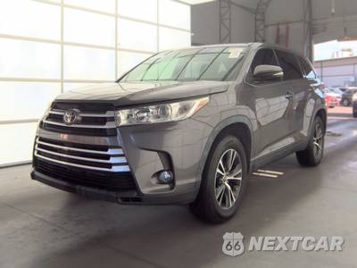 2019 Toyota Highlander LE Plus - zdjęcie 1 z 31 - miniatura