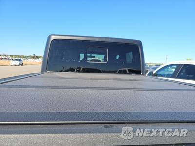 2023 Jeep Gladiator Willys Crew Cab Medium Bed - zdjęcie 16 z 24 - miniatura