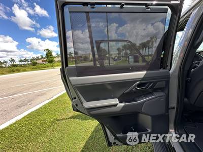 2026 Lexus GX 550 Luxury+ - zdjęcie 13 z 18 - miniatura
