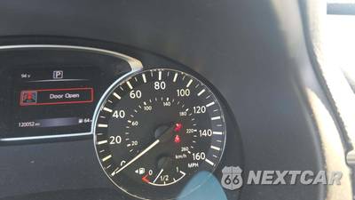 2017 Nissan Altima 2.5 S - zdjęcie 38 z 43 - miniatura