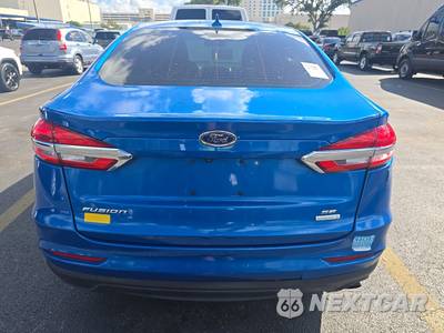 2020 Ford Fusion SE - zdjęcie 5 z 18 - miniatura