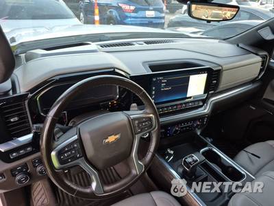 2024 Chevrolet Silverado 1500 LTZ Crew Cab Short Bed 1LZ - zdjęcie 10 z 15 - miniatura