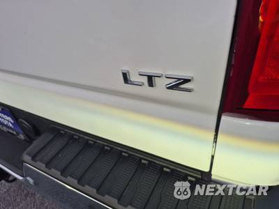 2024 Chevrolet Silverado 1500 LTZ Crew Cab Short Bed 1LZ - zdjęcie 12 z 15 - miniatura