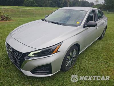 2025 Nissan Altima SV - zdjęcie 1 z 17 - miniatura