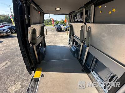 2019 Mercedes-Benz Sprinter 2500 Cargo Van Standard Roof 144.0" WB - zdjęcie 24 z 29 - miniatura