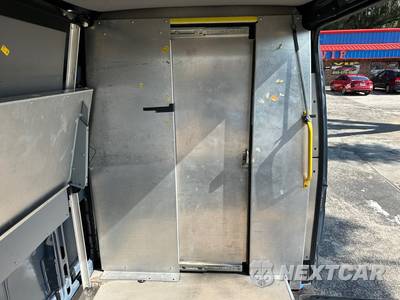 2019 Mercedes-Benz Sprinter 2500 Cargo Van Standard Roof 144.0" WB - zdjęcie 26 z 29 - miniatura