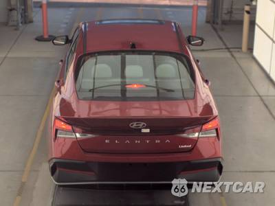 2025 Hyundai Elantra Limited - zdjęcie 5 z 18 - miniatura