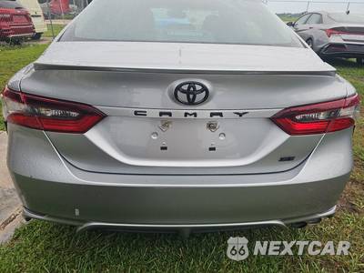 2023 Toyota Camry SE - zdjęcie 5 z 18 - miniatura