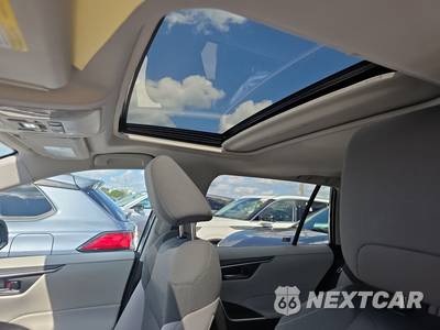 2022 Toyota RAV4 XLE - zdjęcie 18 z 19 - miniatura