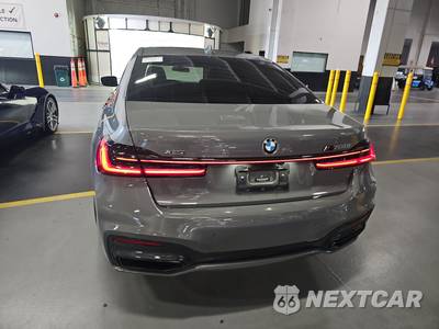 2022 BMW 7 Series Sedan 750i xDrive M SPORT LINE - zdjęcie 5 z 22 - miniatura