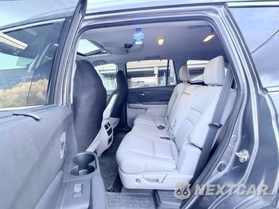 2020 Honda Pilot Touring 8-Passenger - zdjęcie 17 z 26 - miniatura