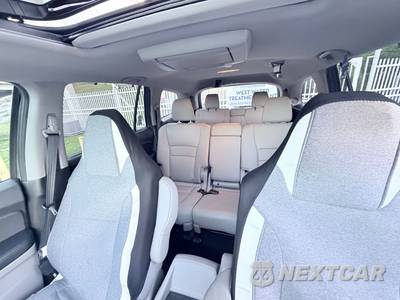2020 Honda Pilot Touring 8-Passenger - zdjęcie 19 z 26 - miniatura
